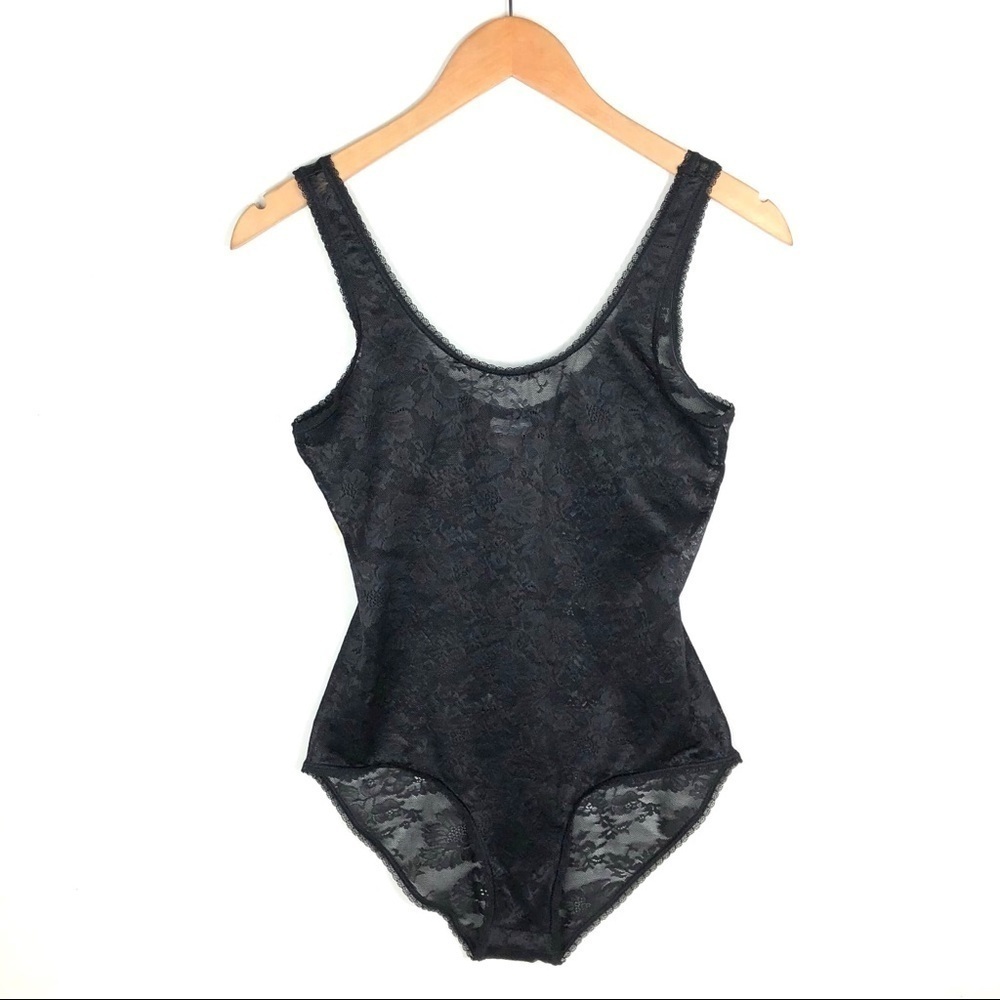 Victoria’s Secret black sheer lace tank bodysuit snap crotch Small